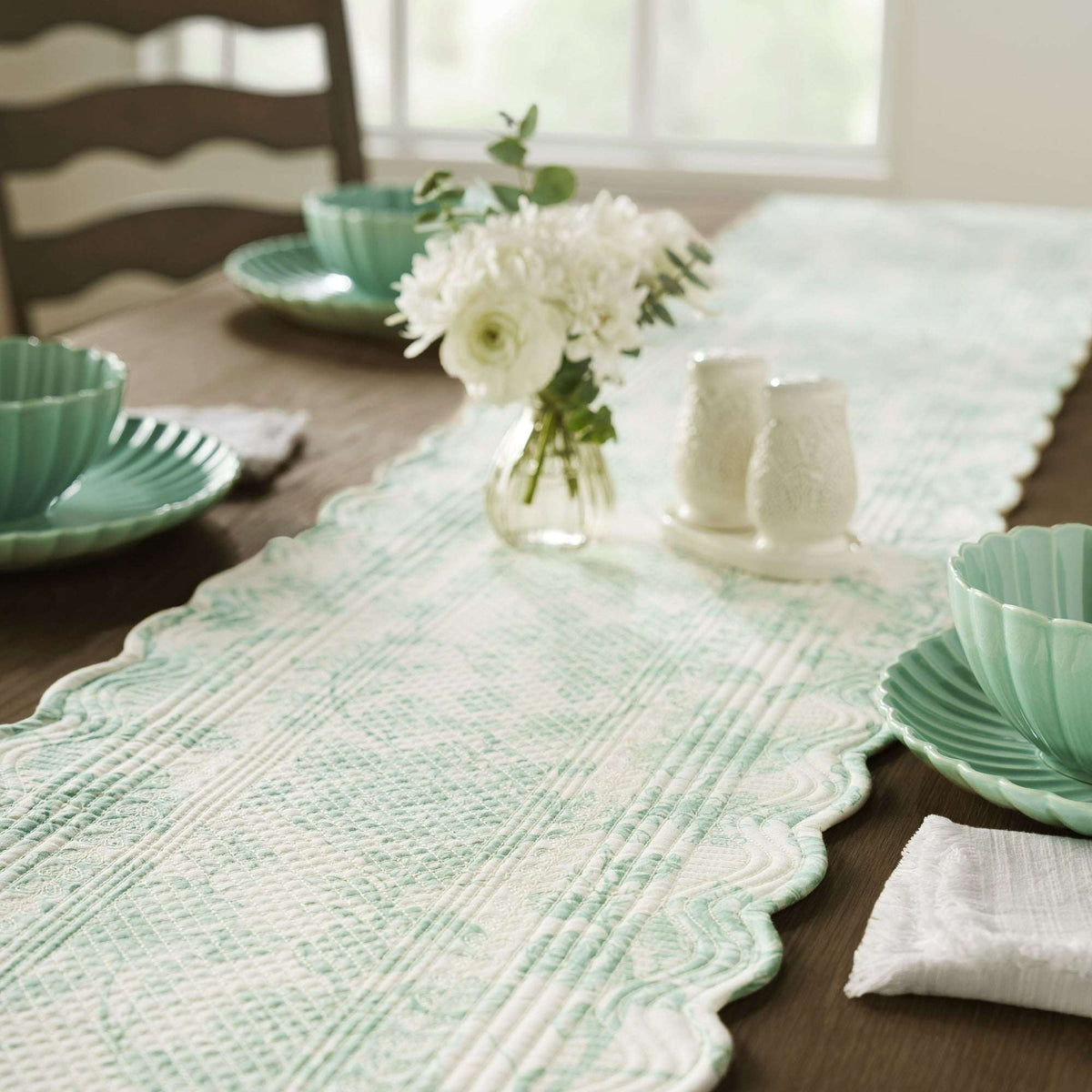 The Pioneer Woman Agatha Quilted Fabric Table Runner, Green & White, 14" x 90"