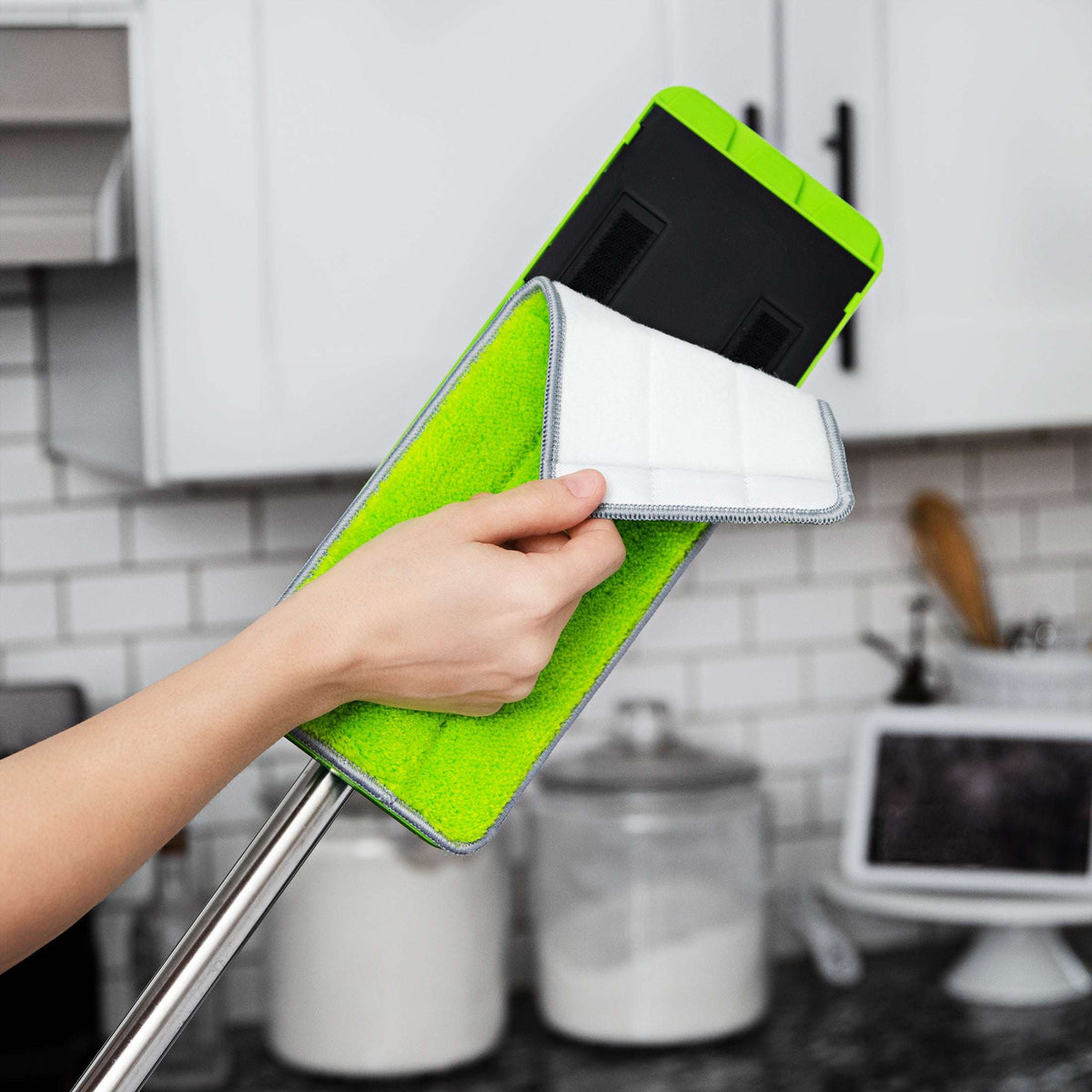 Libman Rinse N Wring Flat Mop System with Microfiber Pad