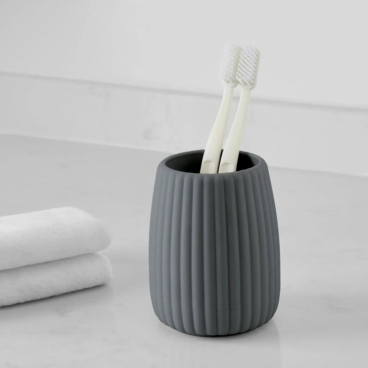 Mainstays Rubberized Plastic Ribbed Toothbrush Holder, Grey