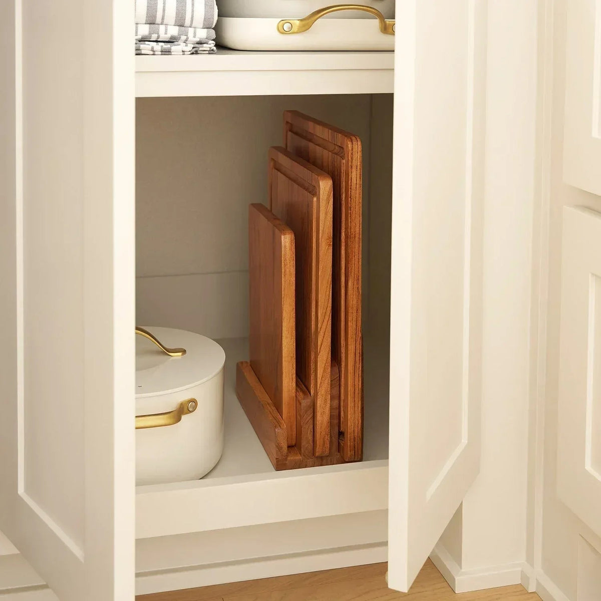 Member's Mark 4-Piece Acacia Wood Cutting Board Set