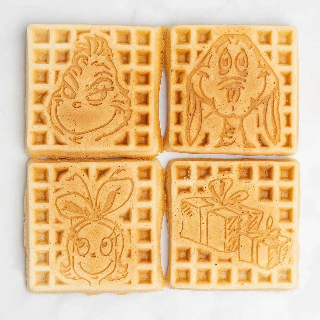 Uncanny Brands The Grinch Deluxe Waffler