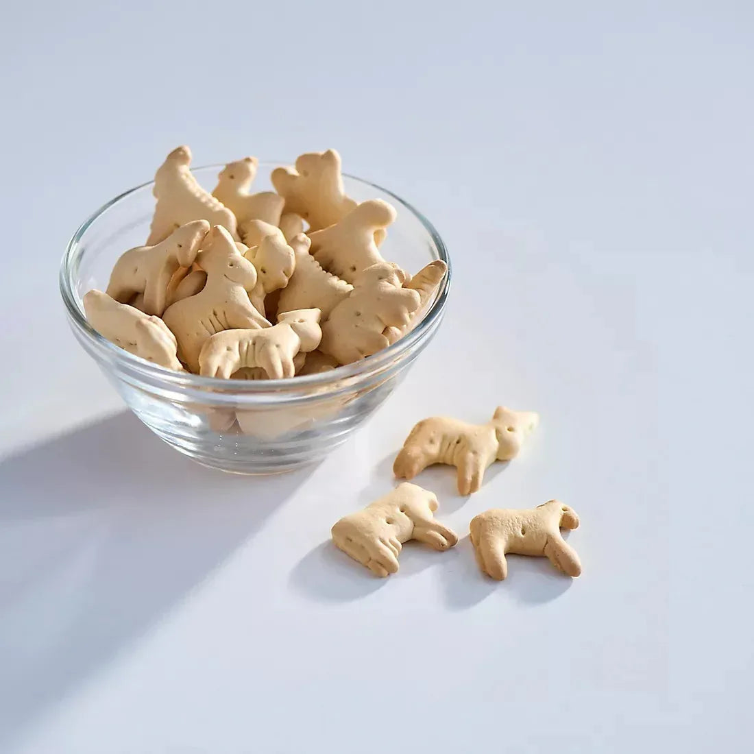 Wellsley Farms Animal Crackers, Bulk Resealable Canister, 62 oz.