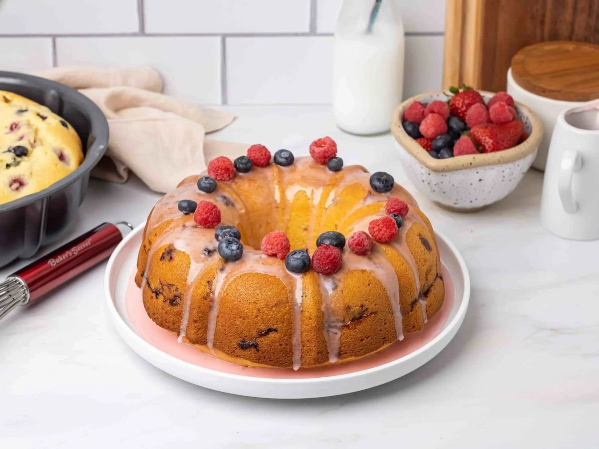 Mainstays 10" Round Nonstick Carbon Steel Fluted Cake Pan, Gray
