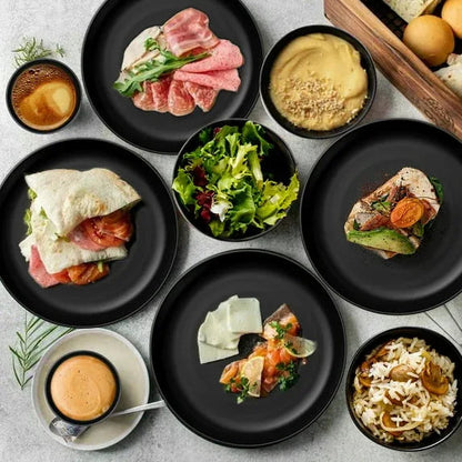 TINANA Wheat Straw Dinnerware Sets, Service for 6, 18 PCS Unbreakable Plastic Dinnerware, Freezer Dishwasher Safe - Beige
