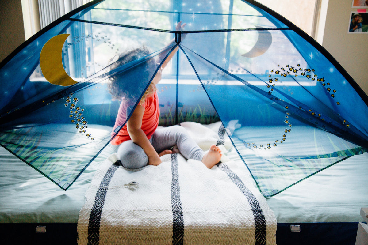 Pacific Play Tents Glow in The Dark Firefly Bed Tent, Child