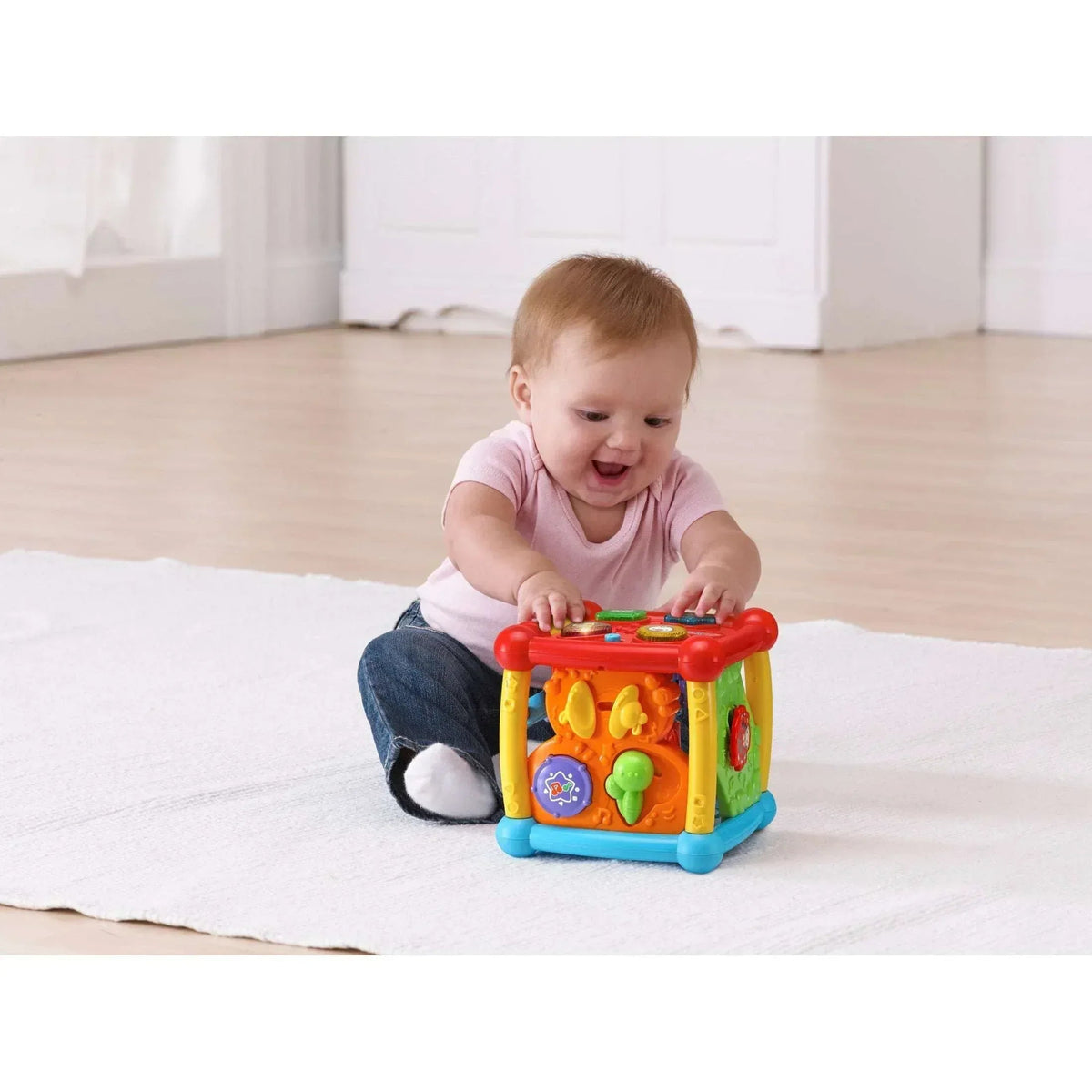 VTech Baby Busy Learners Activity Cube - Interactive Learning Toy for Infants & Toddlers