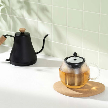 Bodum 8-Cup Electric Gooseneck Kettle, Black with Automatic Shut-off