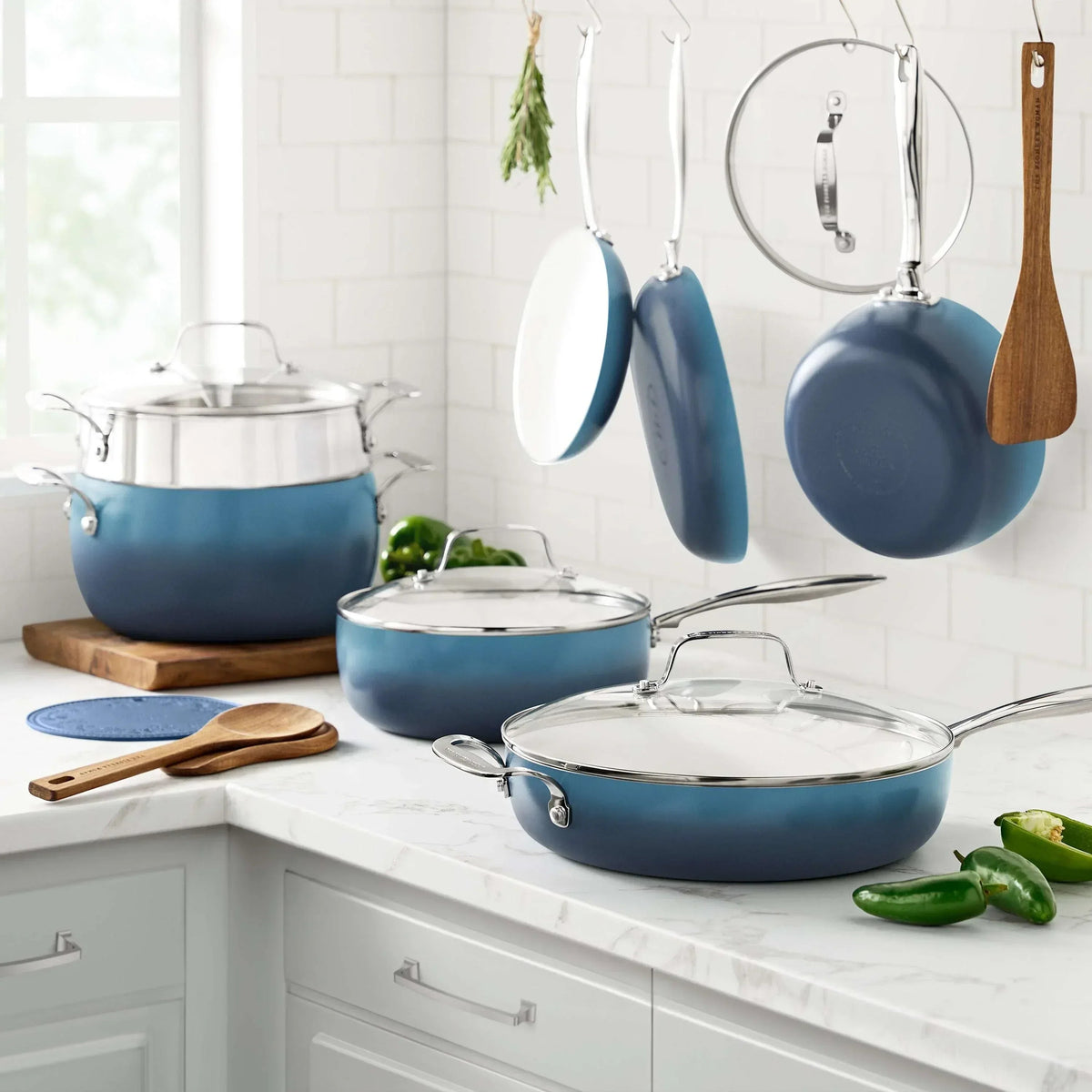 The Pioneer Woman Harlow 15-Piece Cookware Set, Ceramic Non-Stick Pots and Pans Set, Denim Blue