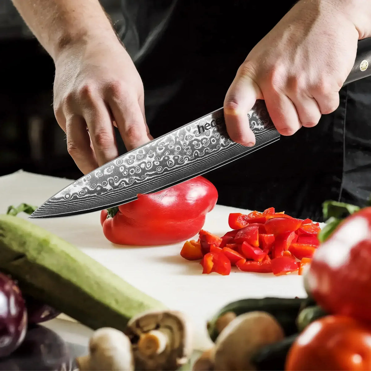 Hecef 8-Inch Chef Knife, Japanese Damascus Steel Blade with Resin Handle