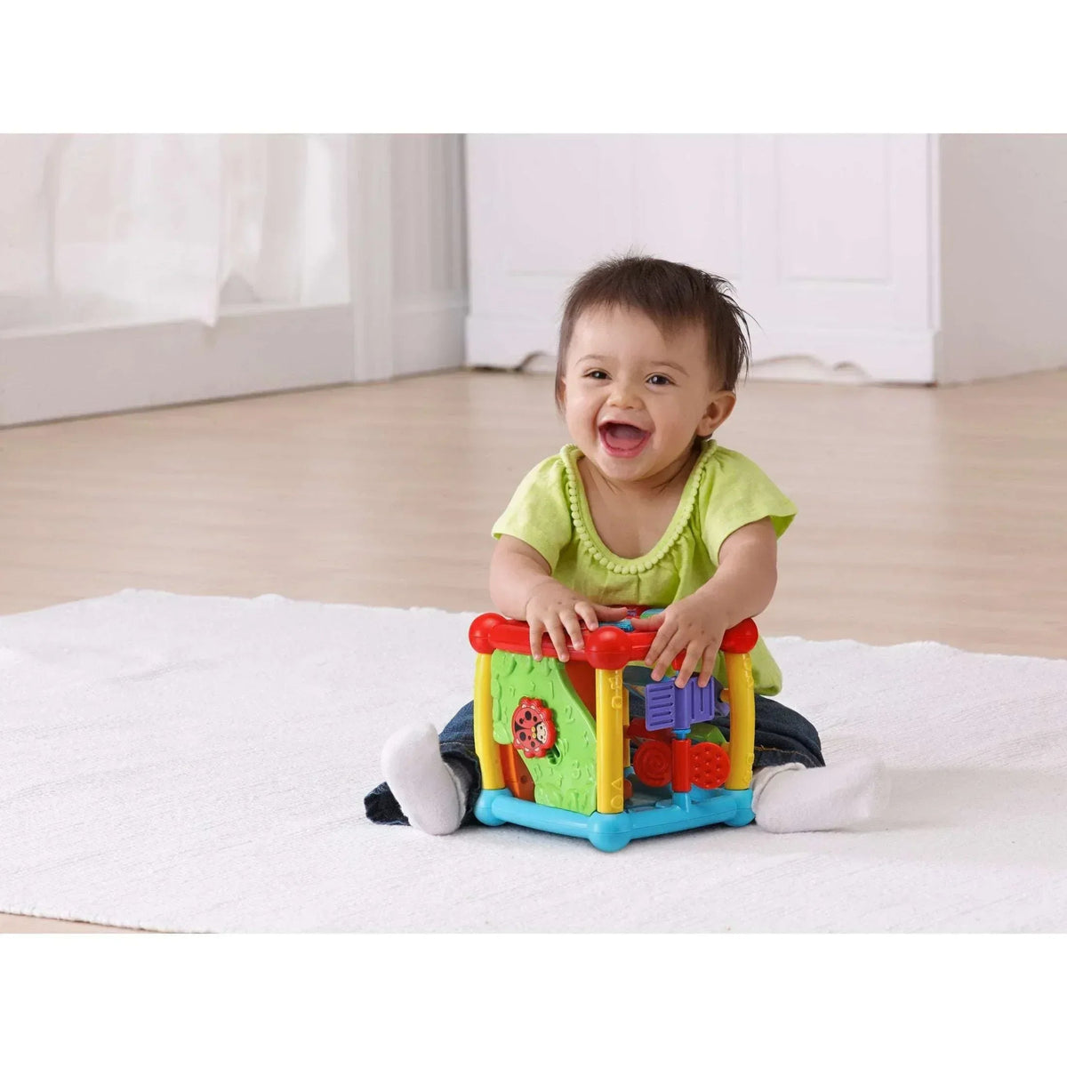 VTech Baby Busy Learners Activity Cube - Interactive Learning Toy for Infants & Toddlers
