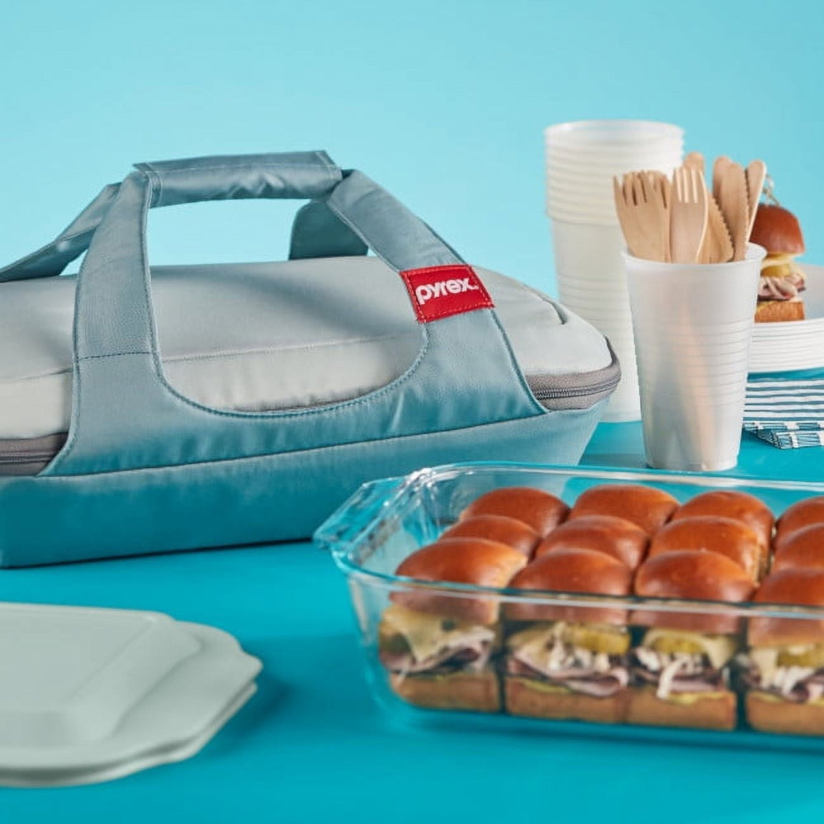 Pyrex Deep Portable 4-piece Glass Baking Dish Set