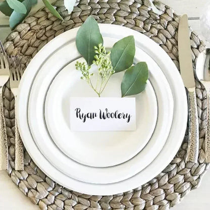 Chinet Classic White 10-3/8" Dinner Plates (165 Ct.)