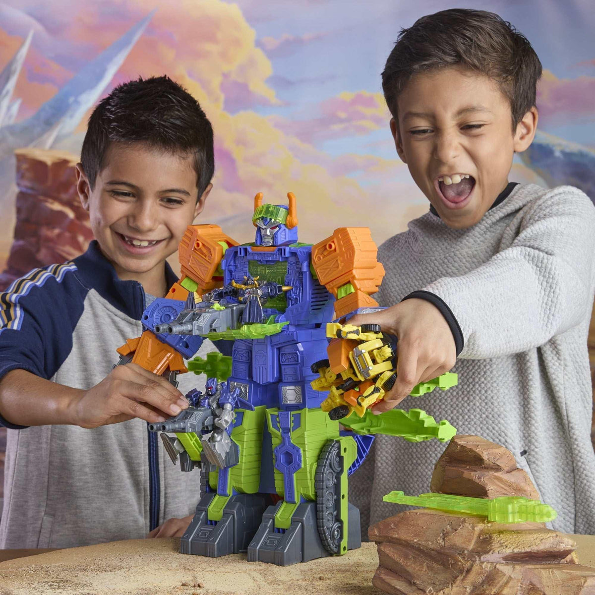 Transformers Toys CYBERWORLD Scorponok Strike Battle Converting Action Figure Playset, Stocking Stuffers for Kids 6 and Up