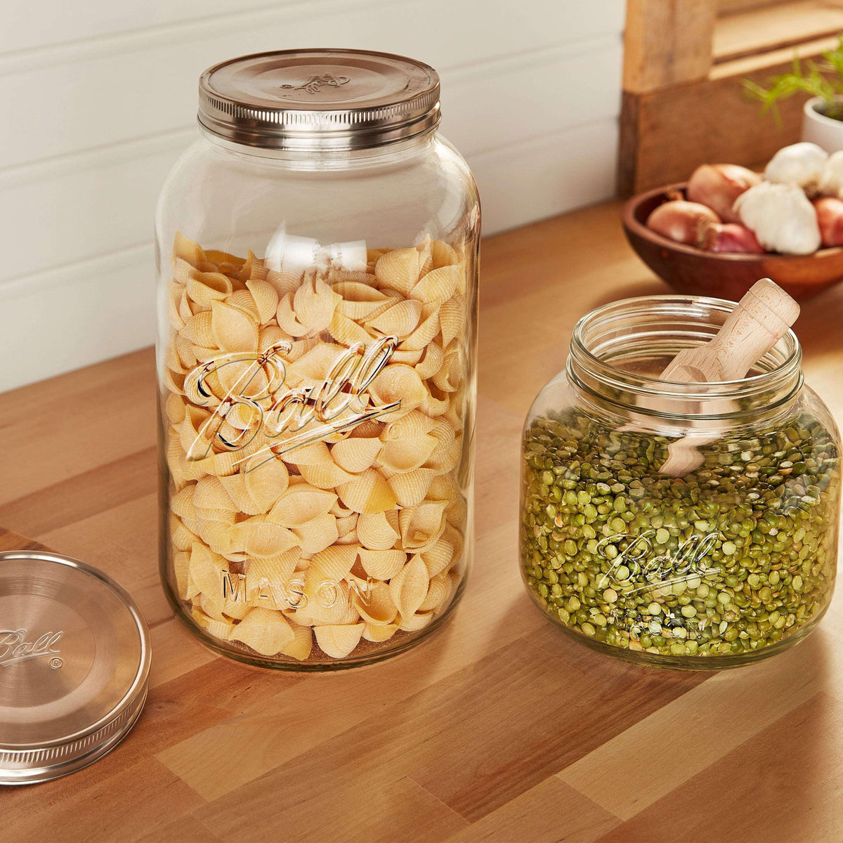 Ball Gallon Mason Jar with Stainless Steel Lid, Airtight Glass Storage Container with Lid, Extra Large Ball Jar for Flour, Sugar, Dog Treats, and Pantry Organization