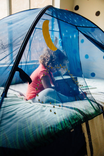Pacific Play Tents Glow in The Dark Firefly Bed Tent, Child