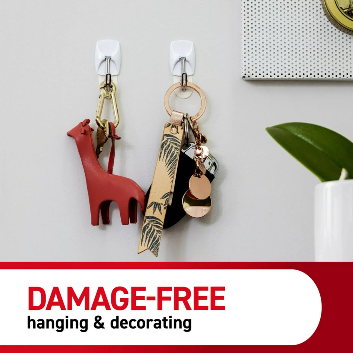 Command Small Wire Toggle Hooks, White, Damage Free Organizing, 3 Hooks and 4 Strips