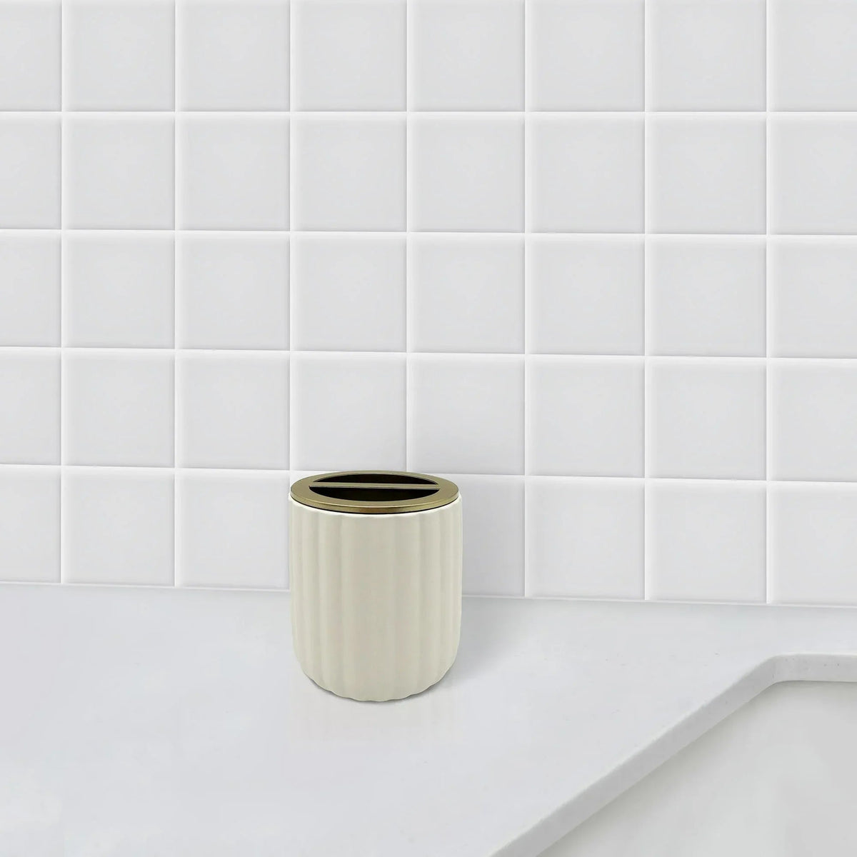 Beautiful By Drew Barrymore Toothbrush Holder
