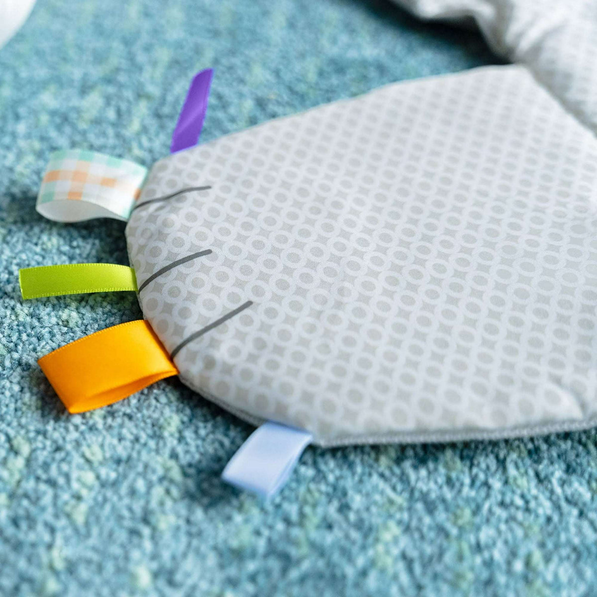 Bright Starts Tummy Time Prop & Play Baby Activity Mat for Infants, Polar Bear, Unisex