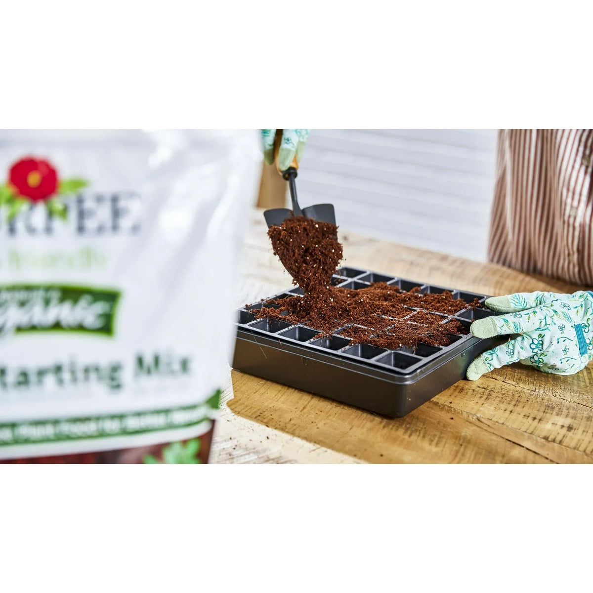 Burpee Eco-Friendly Natural & Organic Seed Starting Mix, 12 Quart Soil