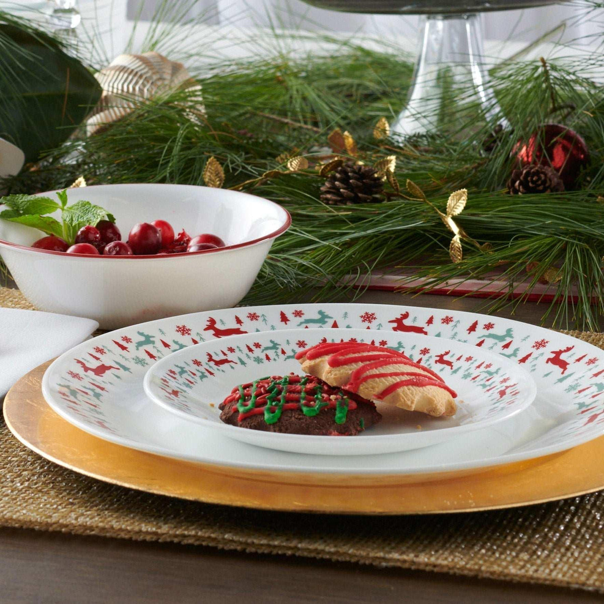 Corelle Be Merry 20-piece Dinnerware Set
