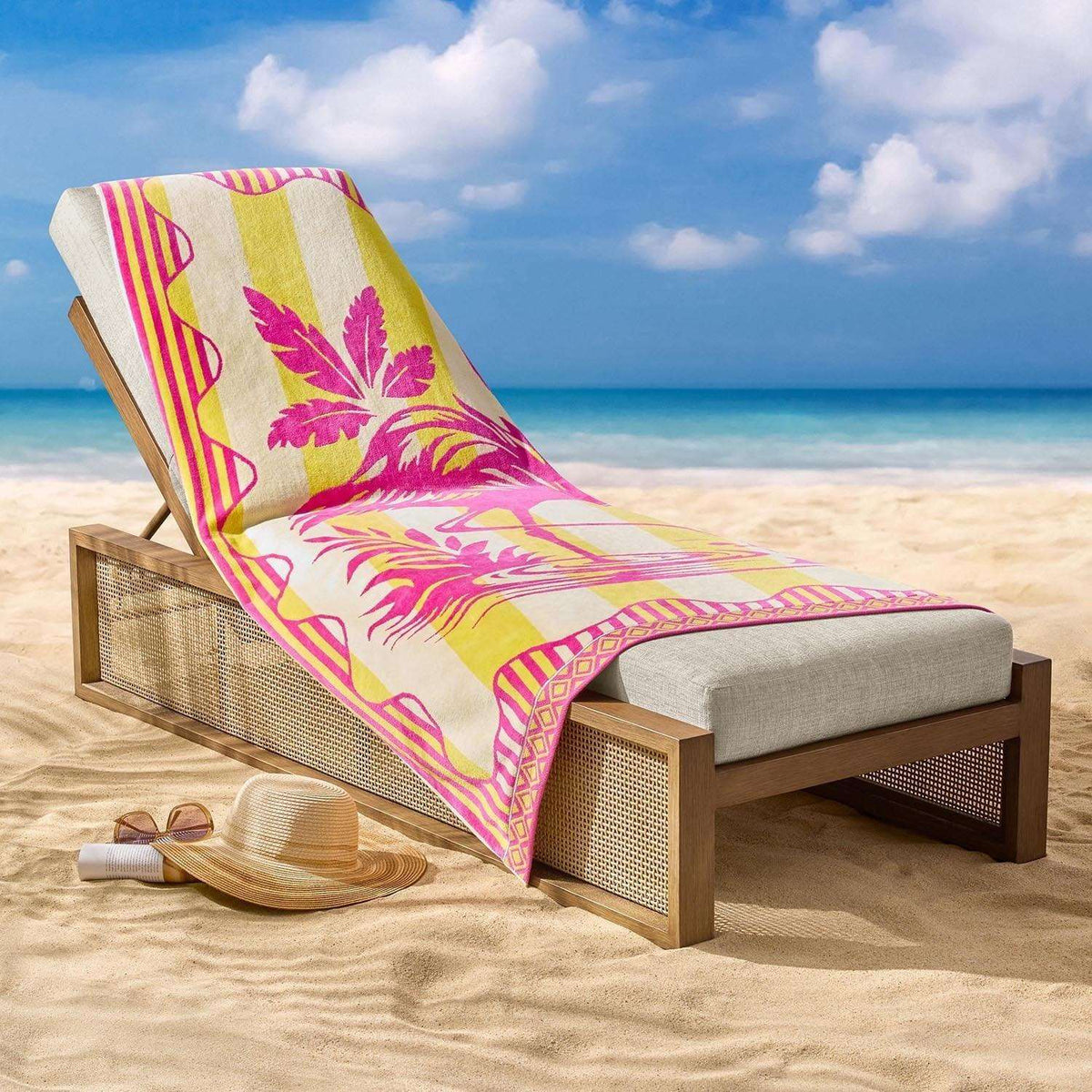 Member's Mark 2-Pack Oversized Beach Towel, 40" x 72"