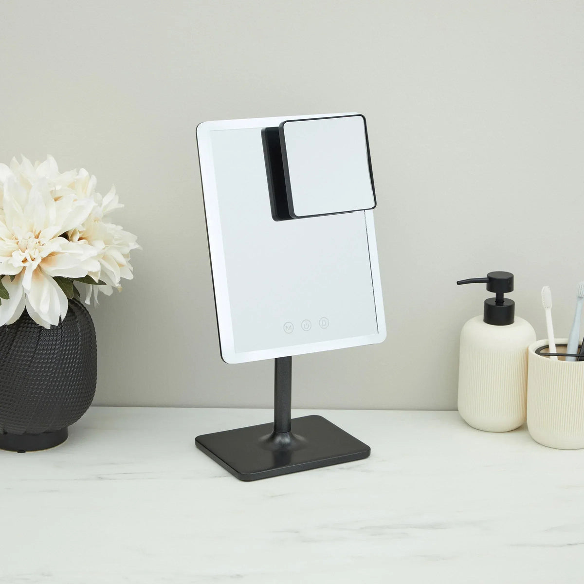 GloTech Calypso Adjustable LED Rechargeable Mirror