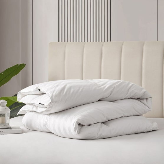 Hotel Grand White Down Comforter
