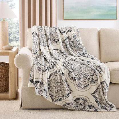 Member's Mark Seasonal Lounge Throw, 60"x70"