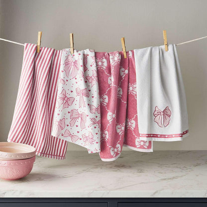 Member's Mark 8-Piece Kitchen Towel Set, Valentine's Day