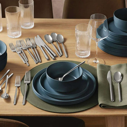 Member's Mark Premium 20-Piece 18/10 Stainless Steel Modern Flatware Set, Assorted Finishes
