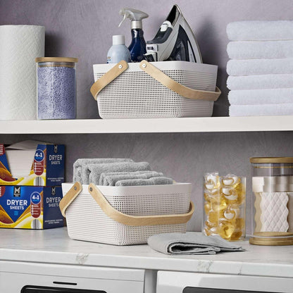 Member's Mark Basket with Wood Handles