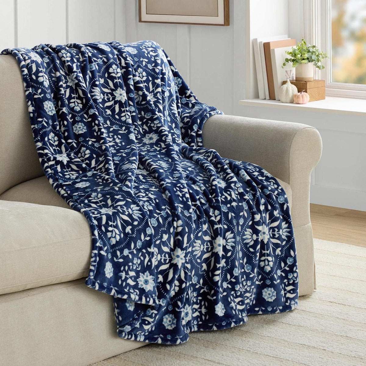 Member's Mark Fall Lounge Throw, 60"x70"
