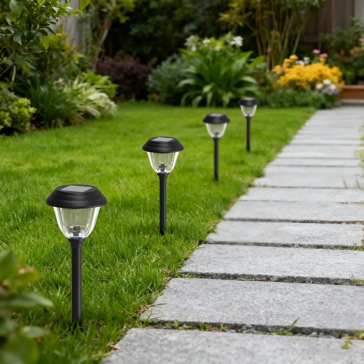 Member's Mark LED Solar Path Lights, 20 Lumens, 4-Pack