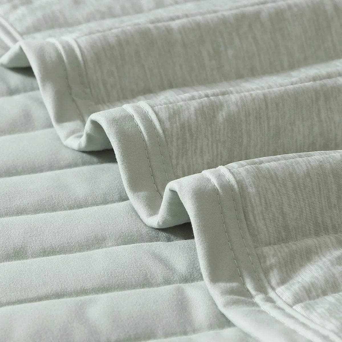 Member's Mark Cooling Throw Blanket, 60"x70"