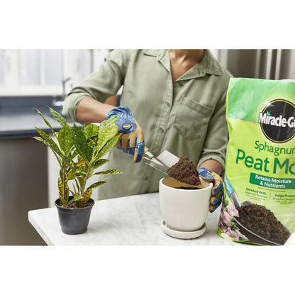 Miracle-Gro Sphagnum Peat Moss, 8 qt., For Containers and In-Ground