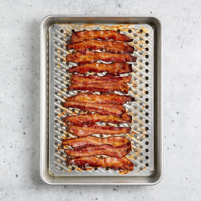 Nordic Ware 3-Piece Crisping and Roasting Set with Lid