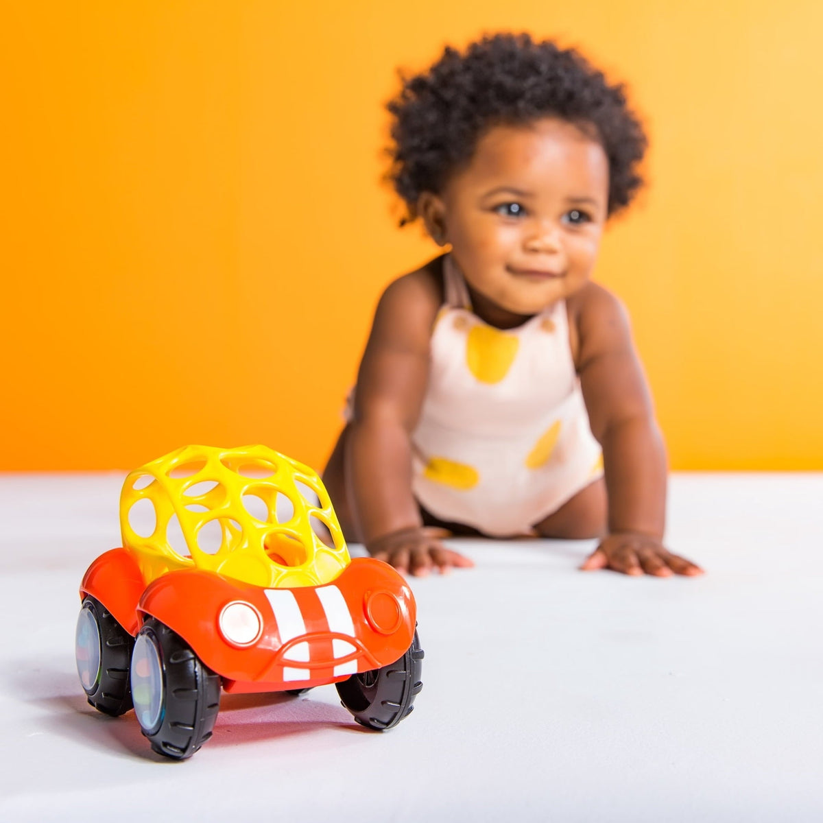 Oball Easy Grasp Rattle & Roll BPA-Free Push Car Infant Crawling Toy, 1 Pack, Red, Unisex