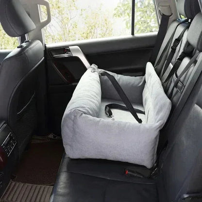 Petnology Tough Traveler Two-seater Car Pet Bed