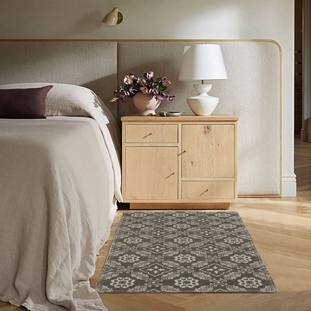 Raj Reversible Printed Accent Rug, 27” x 45”