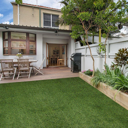 Select Surfaces Evergreen Artificial Grass Roll, Choose Size