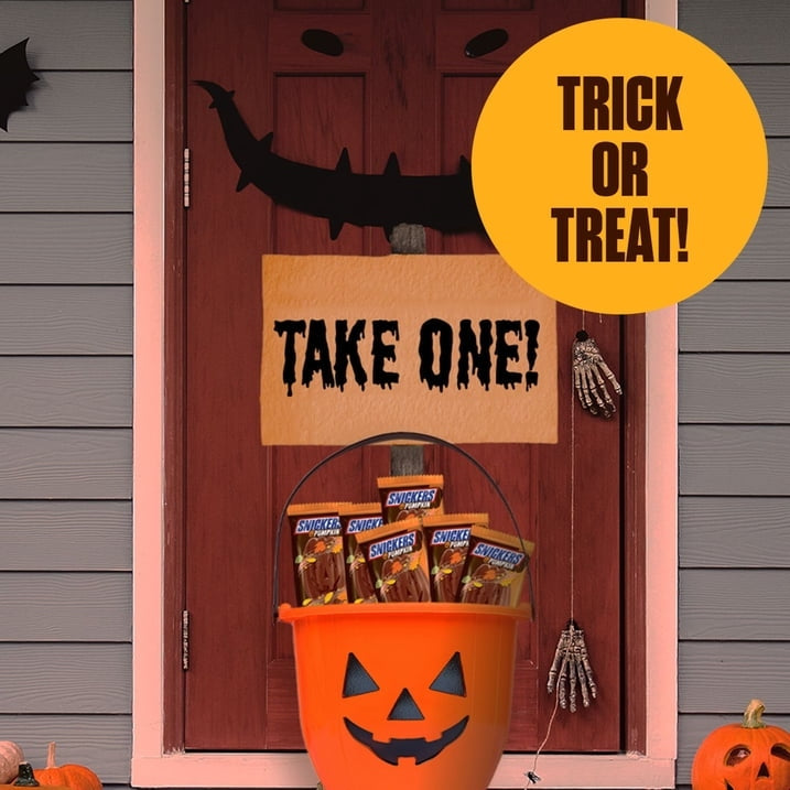 Snickers Pumpkins Fun Size Milk Chocolate Candy Bars, 43 pcs.