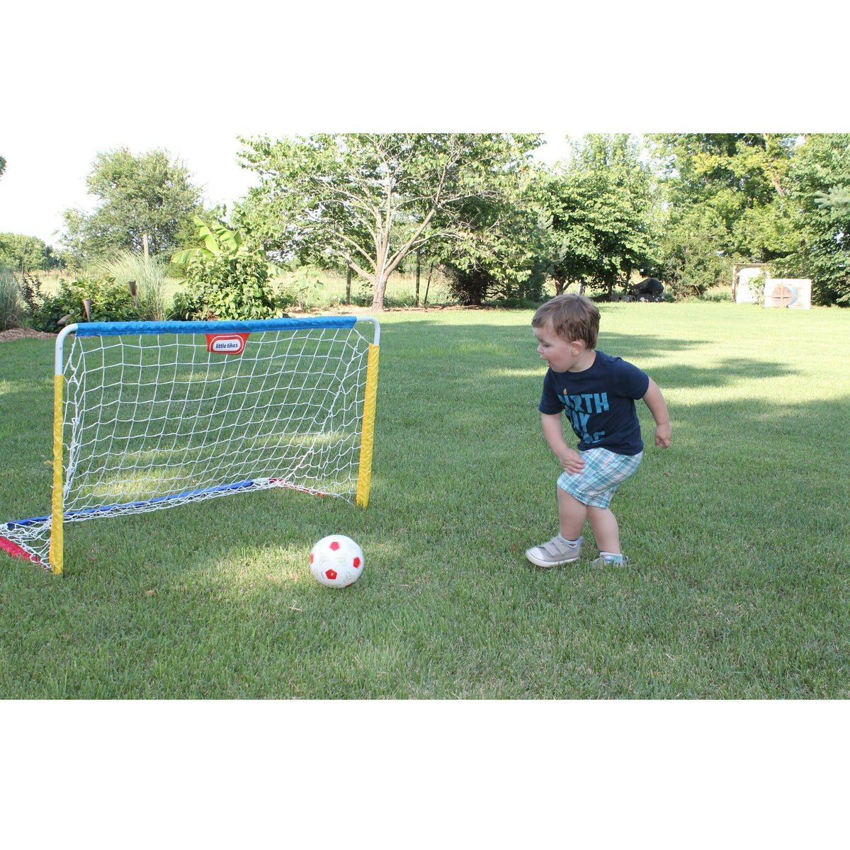 Little Tikes Easy Score Toy Soccer Set with Ball, Goal, and Pump- Toy Sports Play Set for Toddlers Kids Girls Boys Ages 3 4 5+ Year Old