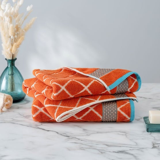 WelHome Jacquard Bath Towels, 2-pack
