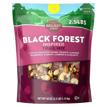 Wellsley Farms Black Forest Inspired Trail Mix, 40 oz.