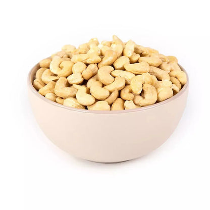 Wellsley Farms Raw Cashews, 20 oz.