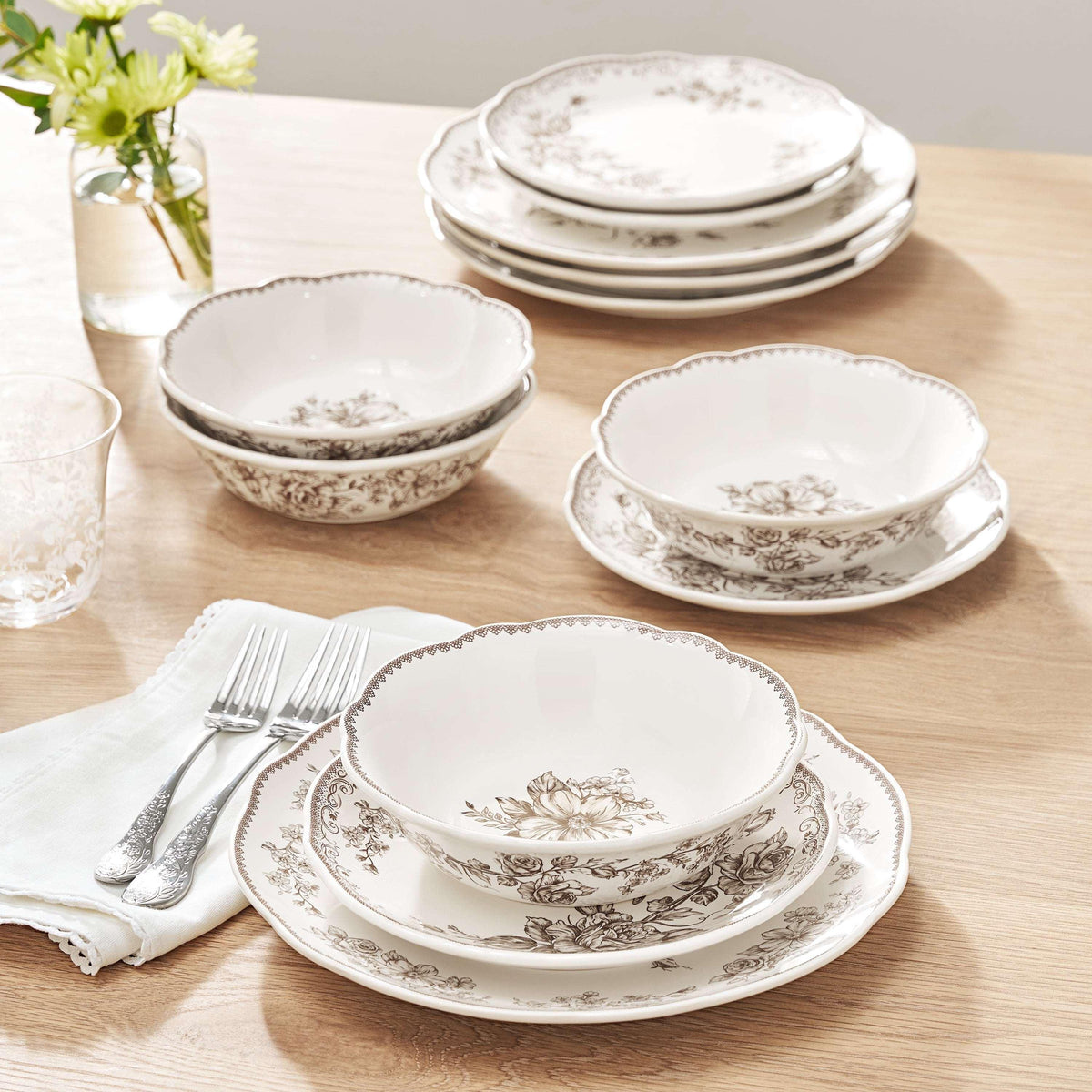 The Pioneer Woman Agatha 12-Piece Stoneware Dinnerware Set