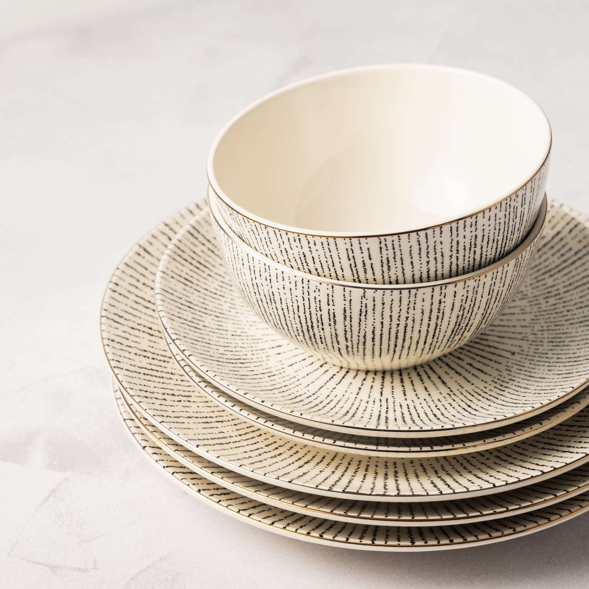 Thyme & Table Riley Ceramic Dinner Plate