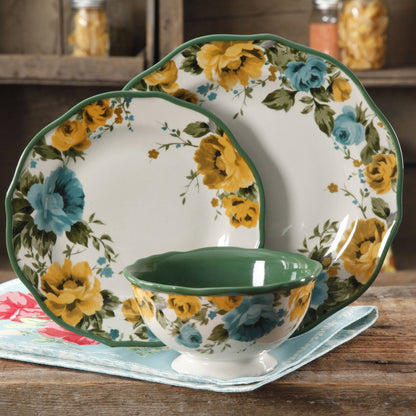 The Pioneer Woman 12-Piece Dinnerware Set