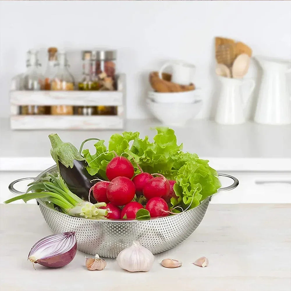 VeSteel Colander Set of 3, Stainless Steel Micro-Perforated Colanders Strainers for Draining Rinsing Washing, Ideal for Pasta Vegetables Fruits, Heavy Duty & Dishwasher Safe